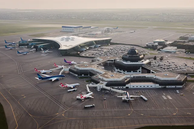 Heydar Aliyev International Airport: Terminal 1 and Terminal 2 from above