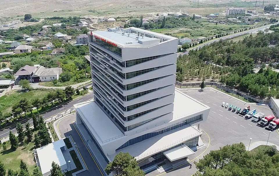 Naftalan Central Wellness Resort — Naftalan Mərkəzi Sanatoriyasının binası (2021-ci ildə açılıb)
